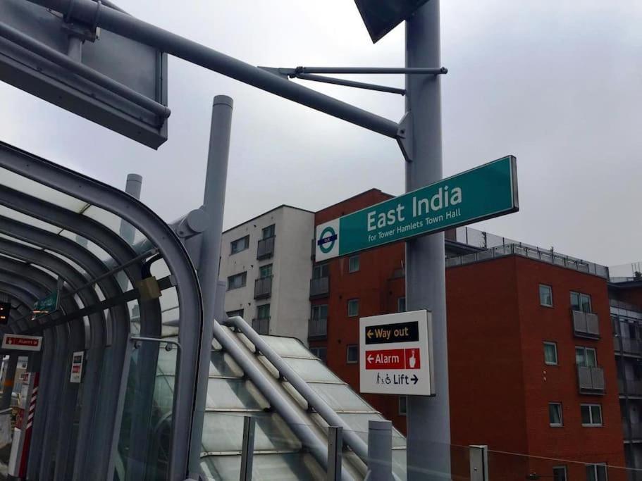 1 Bedroom Flat Near Excel, O2, Canary Wharf - لندن المظهر الخارجي الصورة
