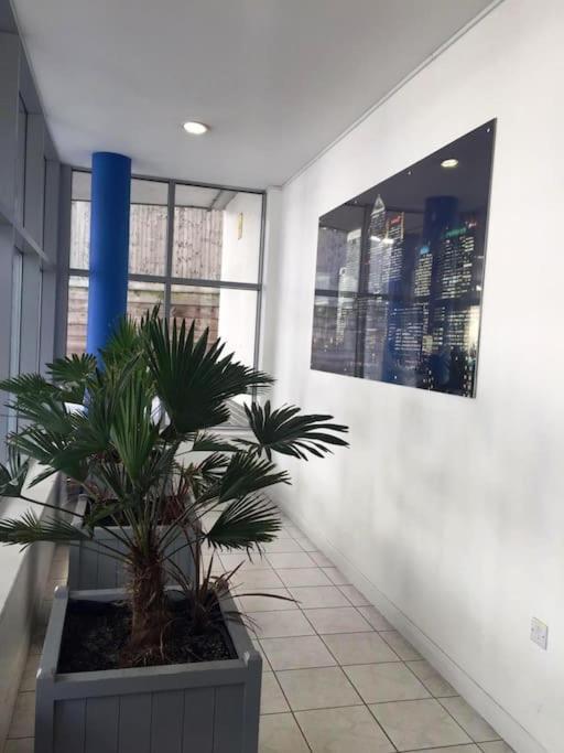 1 Bedroom Flat Near Excel, O2, Canary Wharf - لندن المظهر الخارجي الصورة